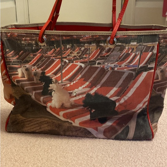 Anya Hindmarch Tote - Poodles Lounging on the Beach - Picture 2 of 5
